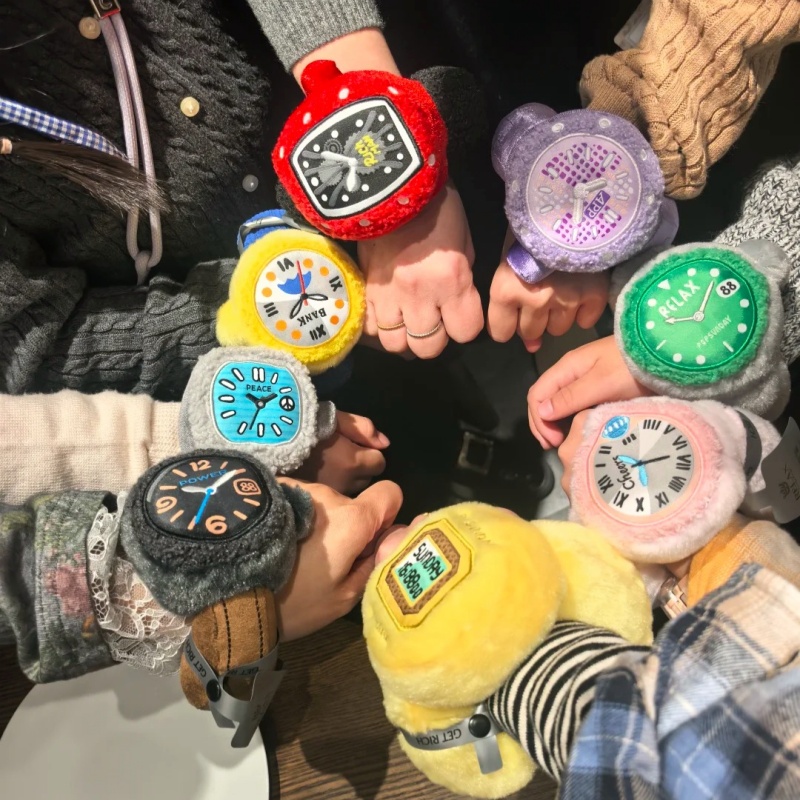 【Stokta】Orijinal Pop Sunday Re - Luxury Watch Gift Box incelemesi ve fiyatı