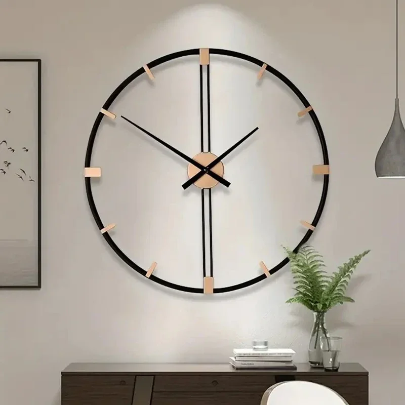 İskandinav Duvar Saatleri Meta - Luxury Watch Europe incelemesi ve fiyatı